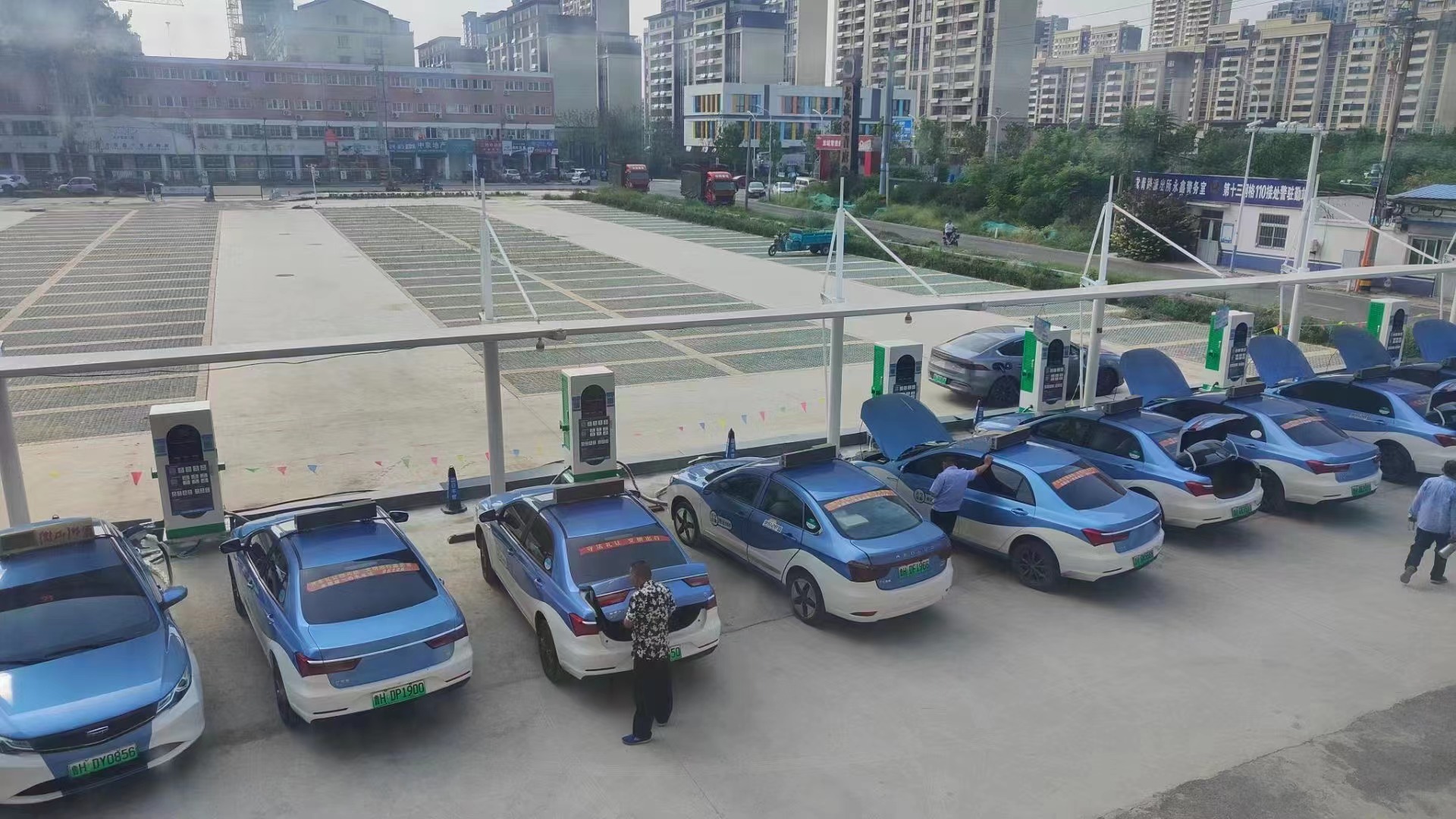 充電樁的建設運營-汽車充電樁_充電樁生產_充電樁廠家_深圳耀萊充新能源科技有限公司